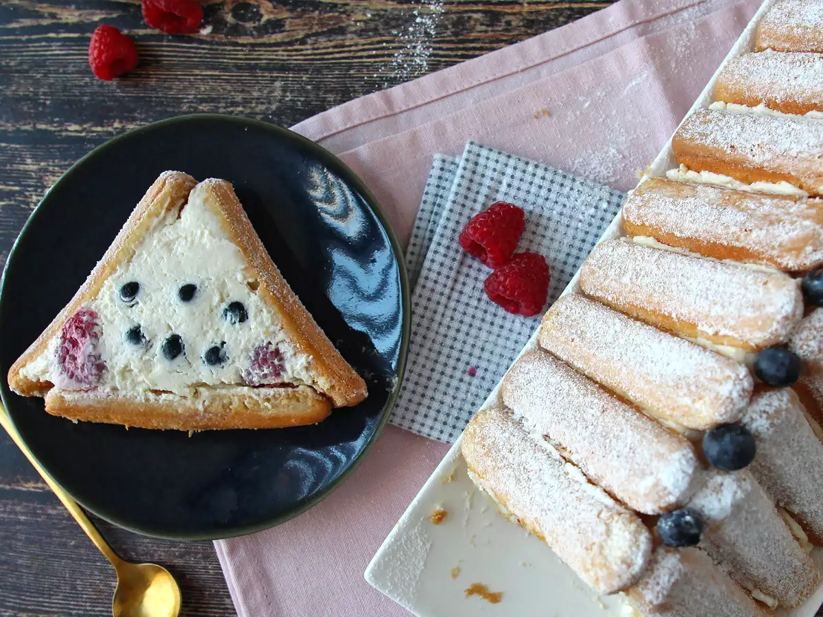 Bolo tronco de Natal com frutas vermelhas: sem forma - foto 6