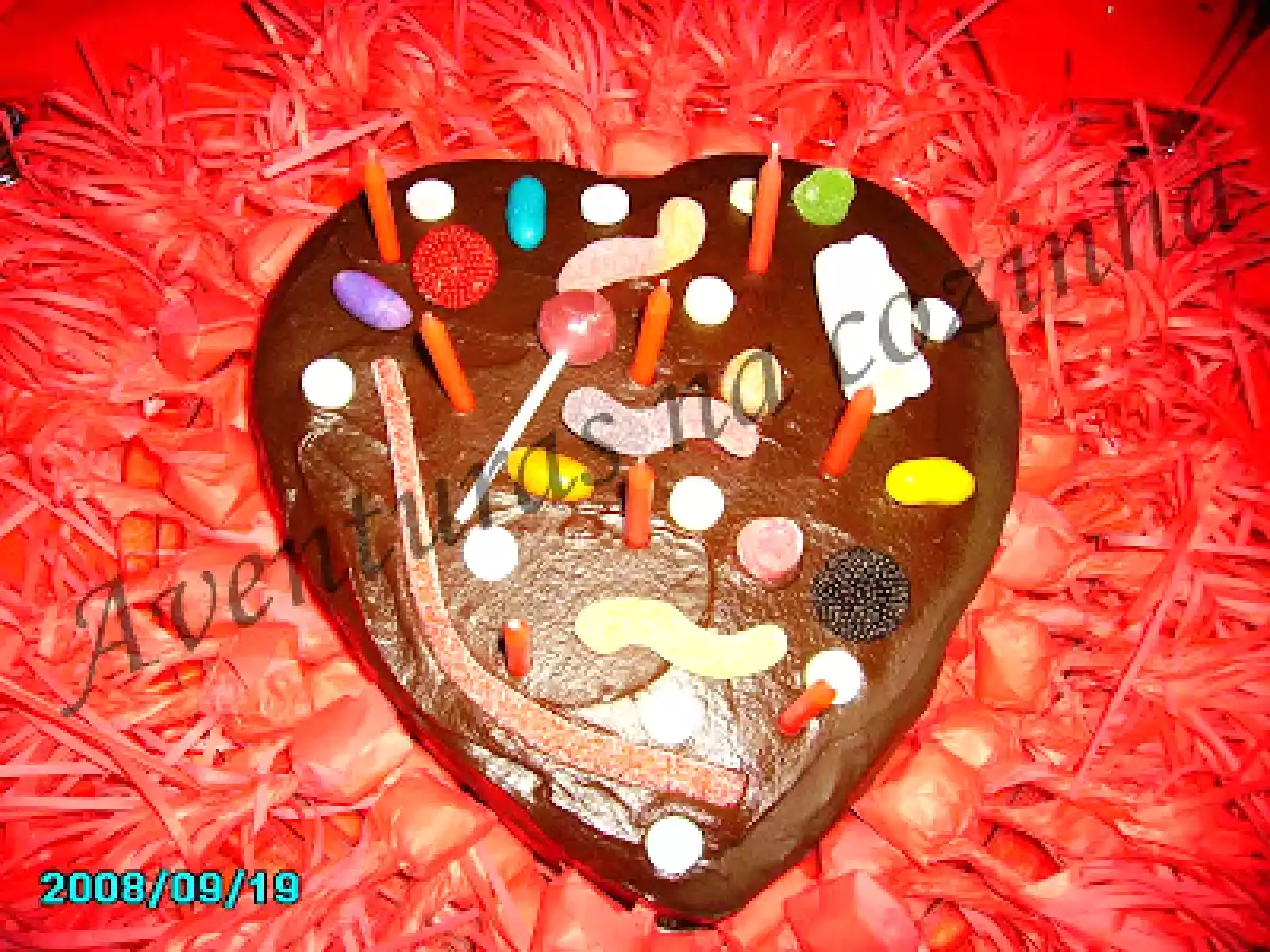 Bolo vermelho de chocolate - foto 2
