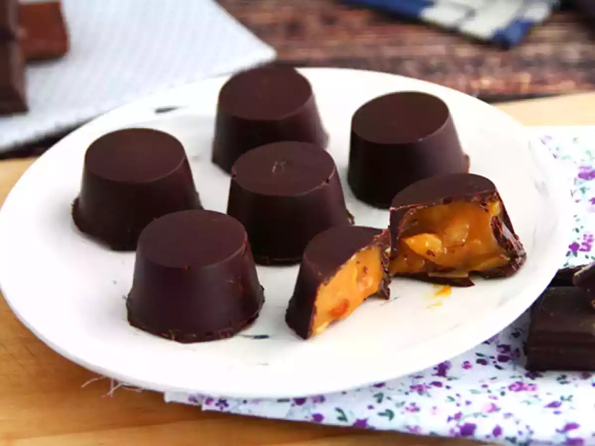 Bombom de Caramelo Salgado e Amêndoas