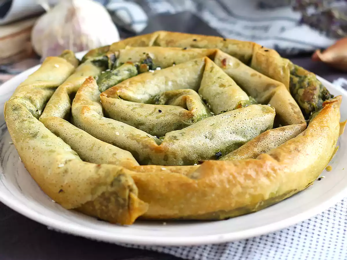 Börek, a tarte salgada turca de espinafre e queijo - foto 3