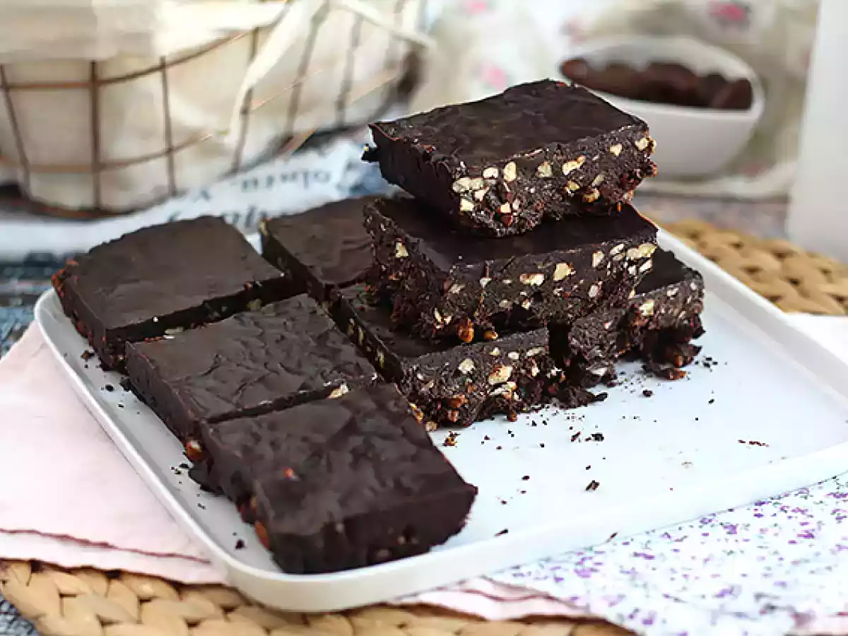 Brawnie, um brownie cru de tâmaras (sem cozimento) - foto 5