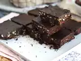 Brawnie, um brownie cru de tâmaras (sem cozimento), foto 3
