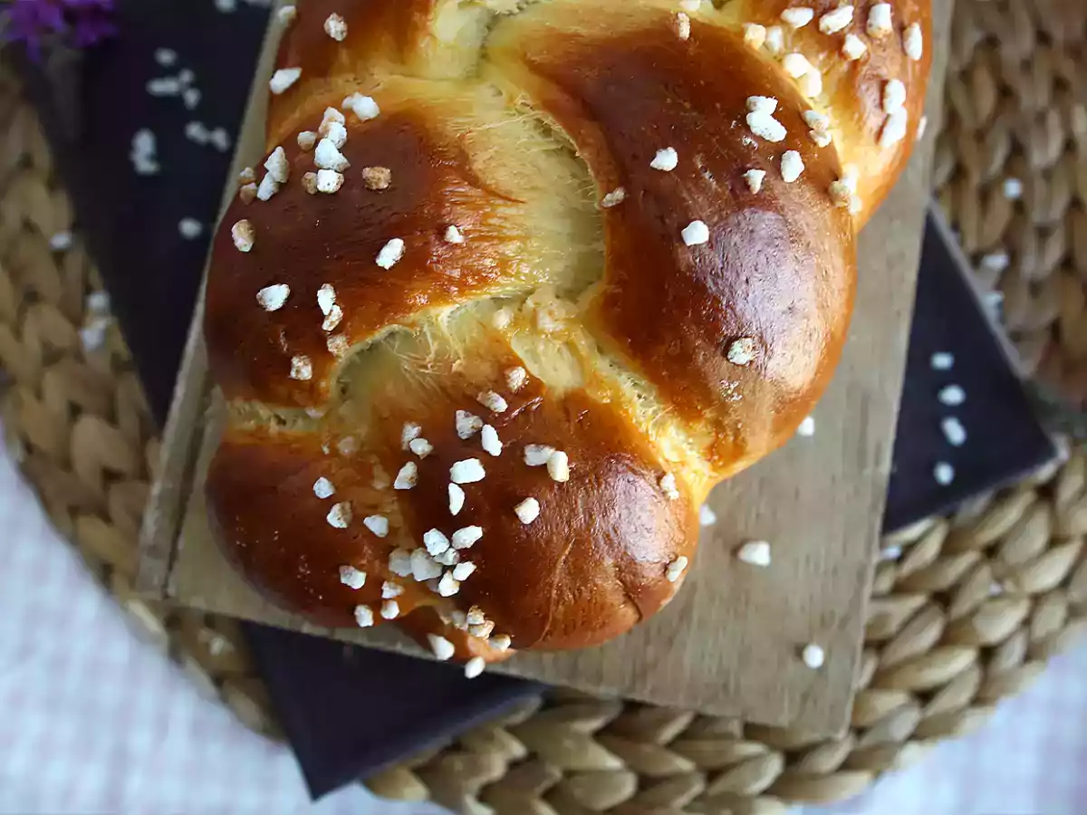 Brioche trançada com 3 fios (brioche Vendéenne) - foto 2