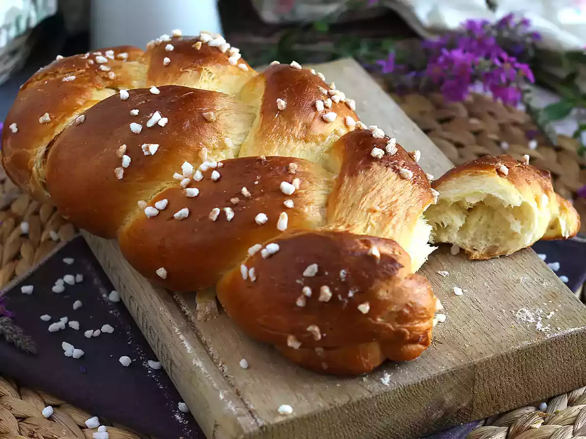Brioche trançada com 3 fios (brioche Vendéenne) - foto 4