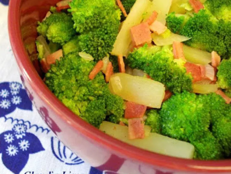 Brócolis com Bacon - Dia Verde