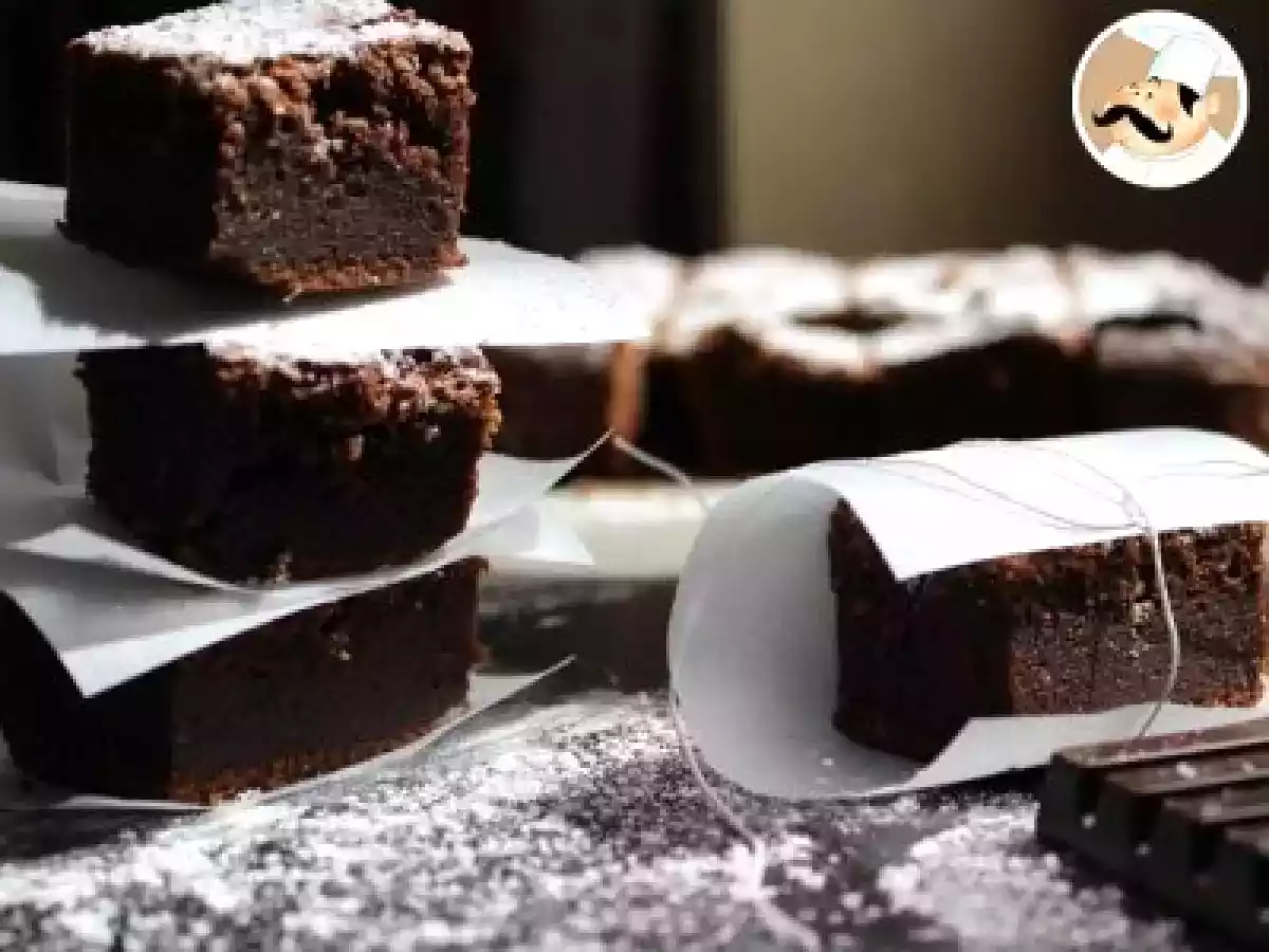 Brownie de chocolate fofinho e cremoso: Receita fácil e rápida