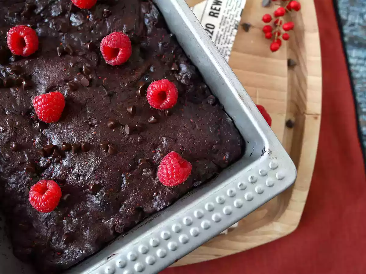 Brownie de framboise e chocolate, o bolo perfeito na hora do lanche! - foto 8