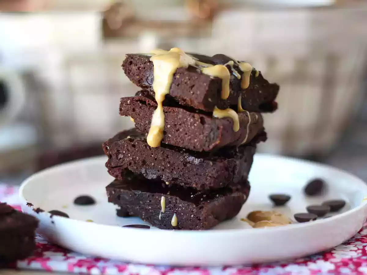 Brownie sem glúten com Whey: rico em proteína e pronto em minutos