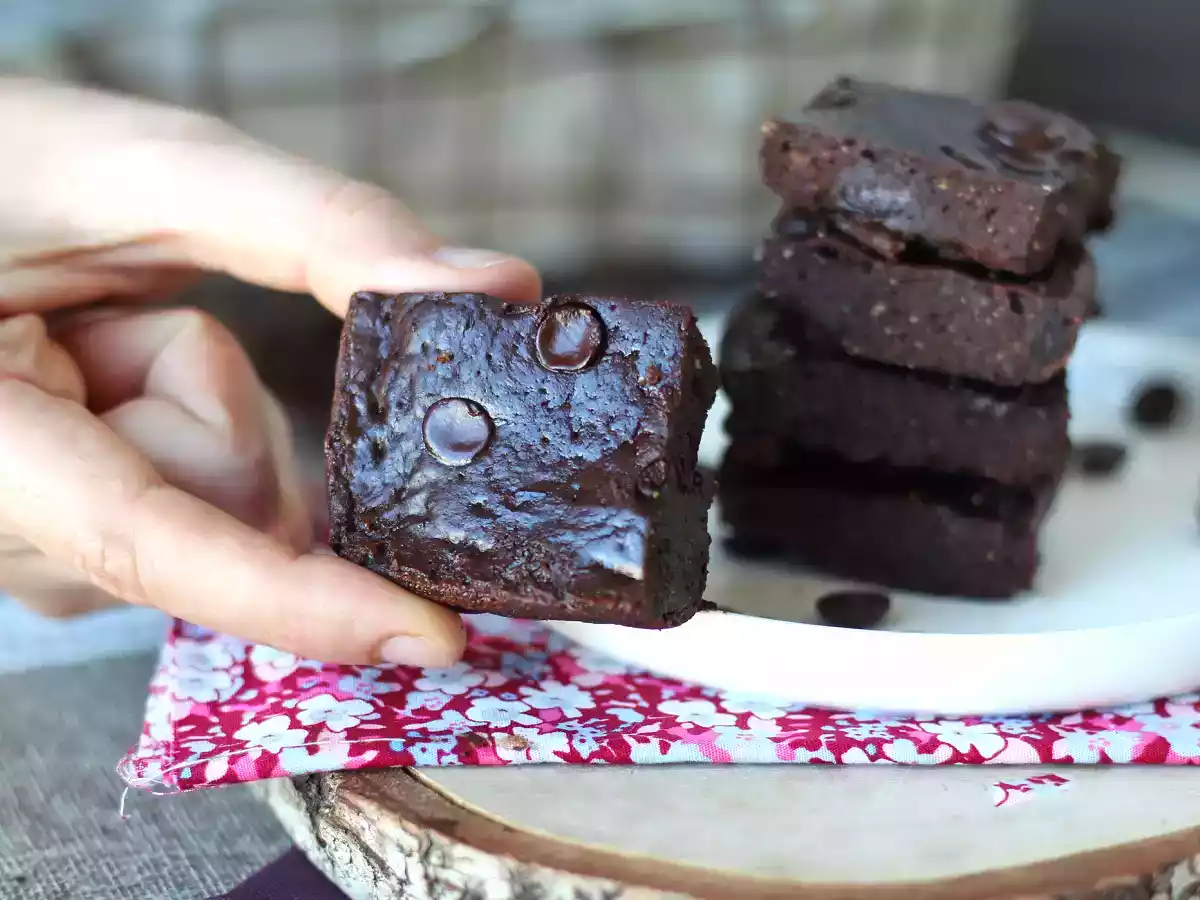 Brownie sem glúten com Whey: rico em proteína e pronto em minutos - foto 7