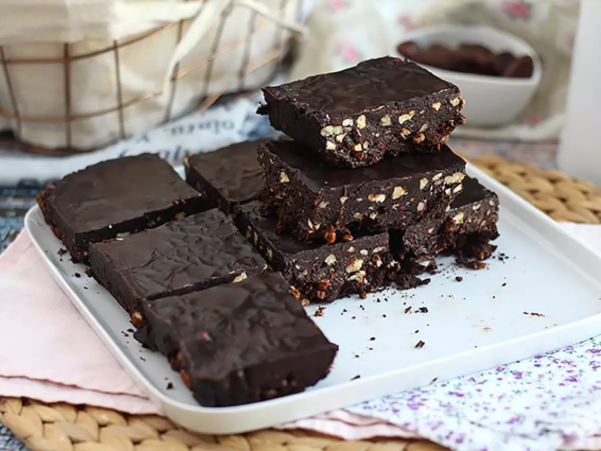 Brownie, um brownie cru de tâmaras (sem cozimento) - foto 5
