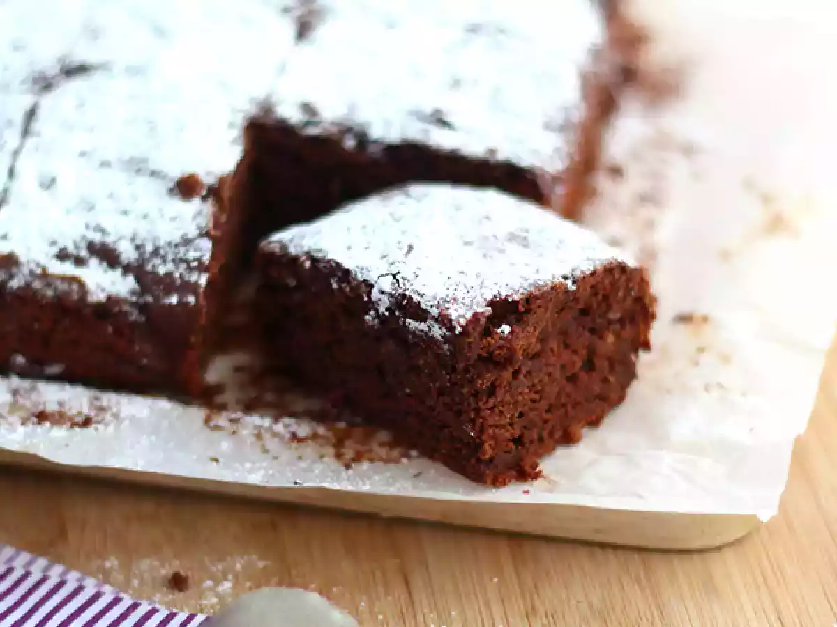 Brownie vegano, sem ovos, nem leite - foto 3