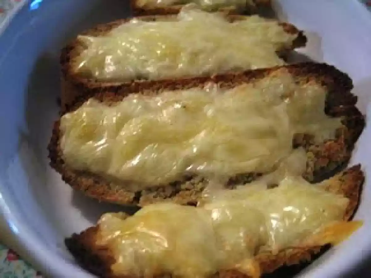 Bruschetta de Pão de Alho e Salsa