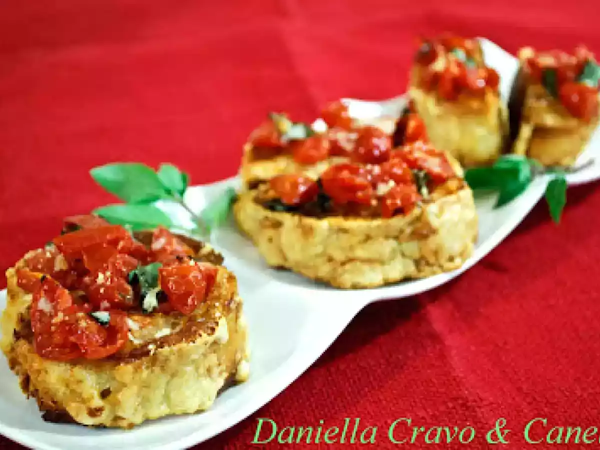 Bruschetta de Tomate, Manjericão e Parmesão
