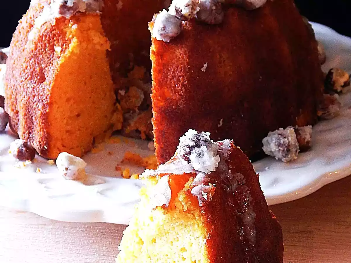 Bundt de abóbora, laranja, azeite, gengibre e aguardente