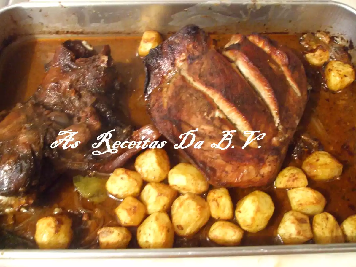 Cabrito e Perna Peru Assado