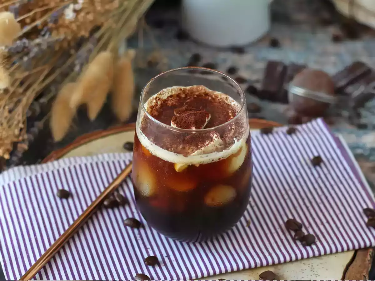 Café gelado com sabor de tiramisu - foto 4