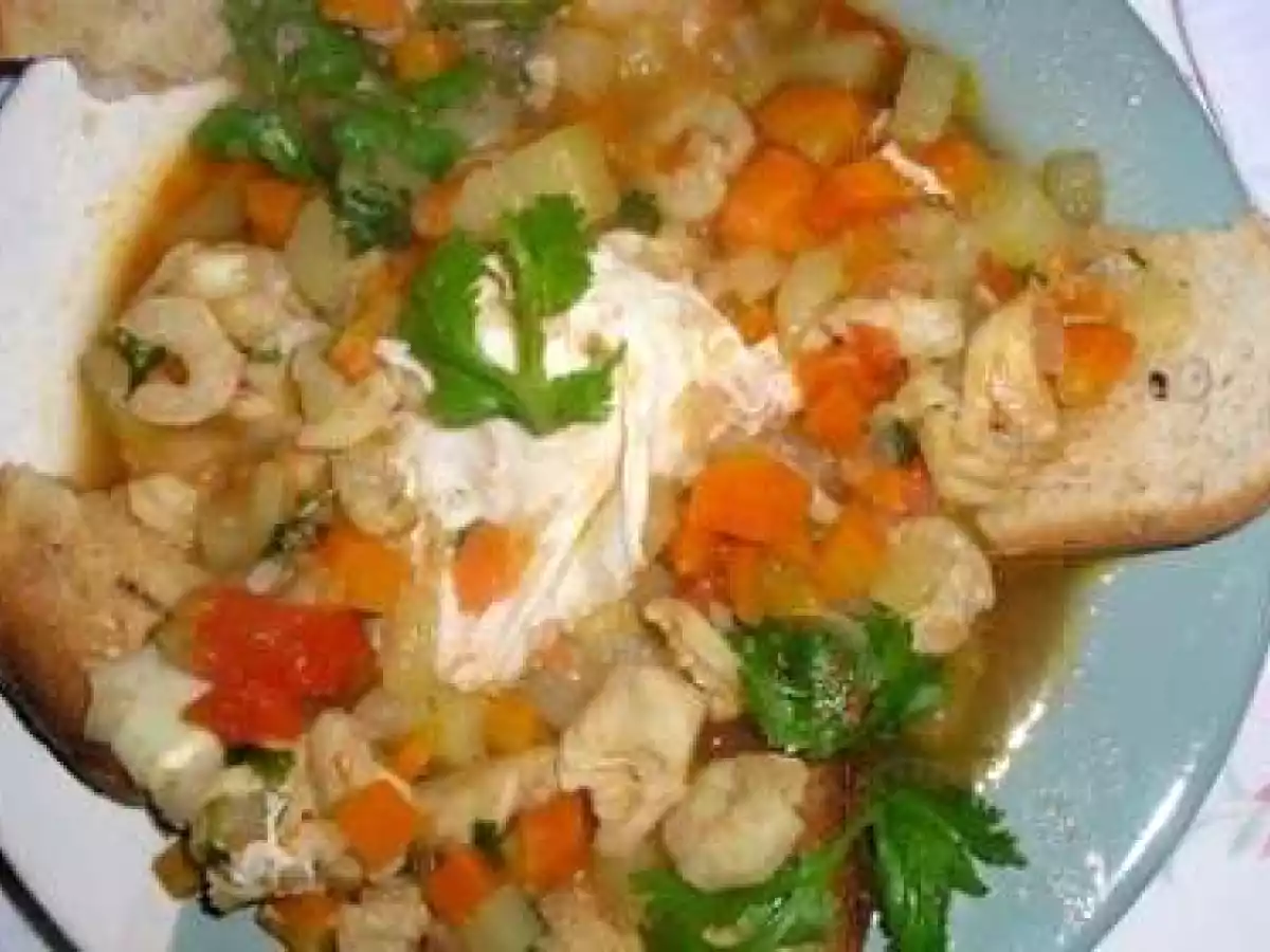 Caldo de peixe com camarão - foto 3