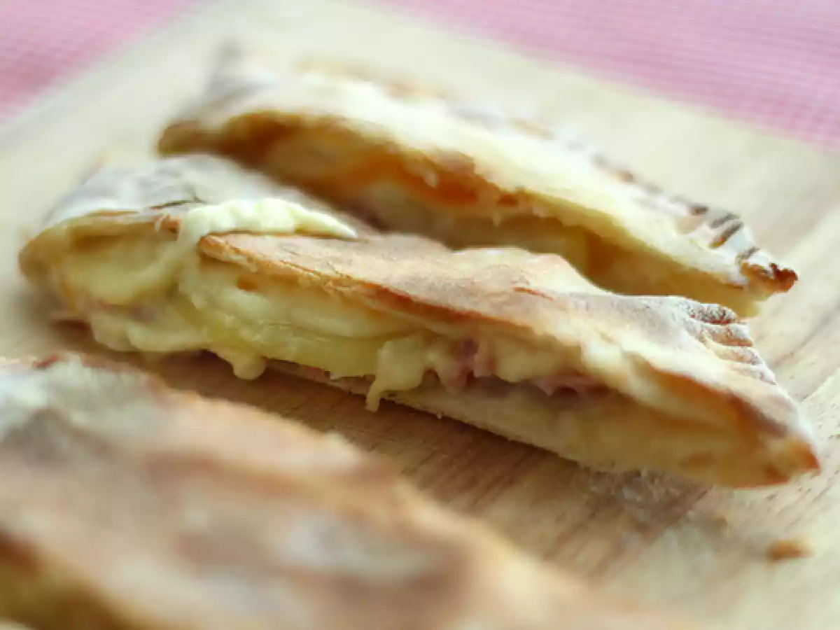 Calzone de queijo e batata - foto 3