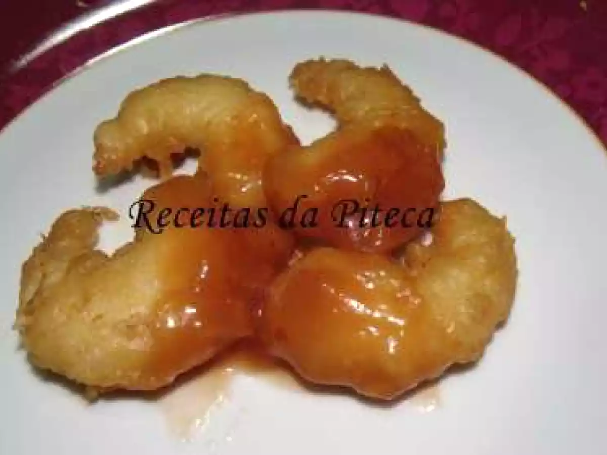 Camarões panados com molho agridoce