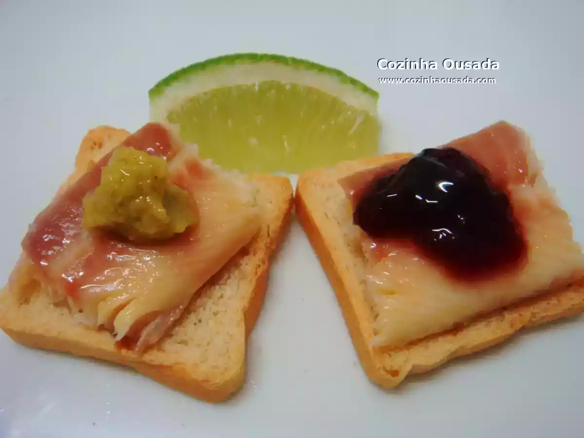 Canapés de Trutas Defumadas