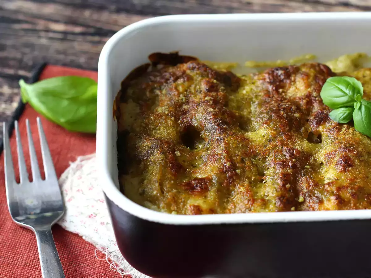 Caneloni recheado com bechamel e um toque de pesto: a receita fácil e saborosa - foto 4
