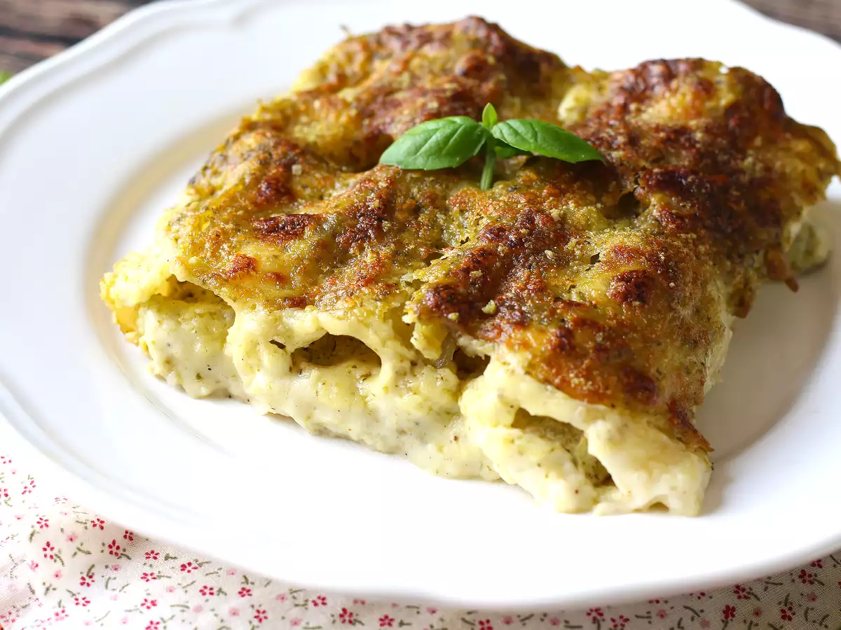 Caneloni recheado com bechamel e um toque de pesto: a receita fácil e saborosa - foto 6