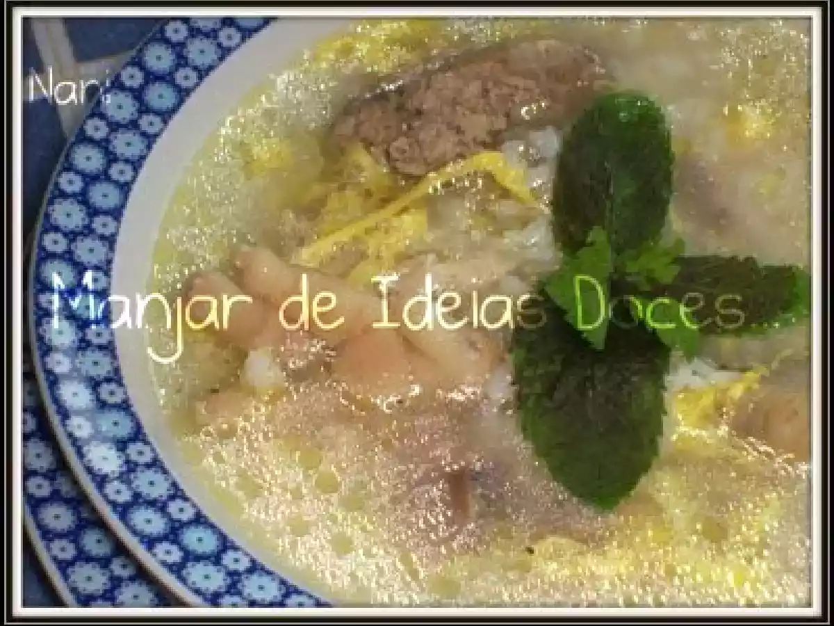 Canja de Galinha com Ovo