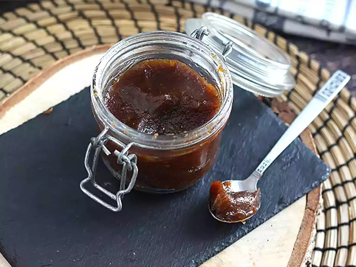 Caramelo de tâmaras (sem adição de açúcar)