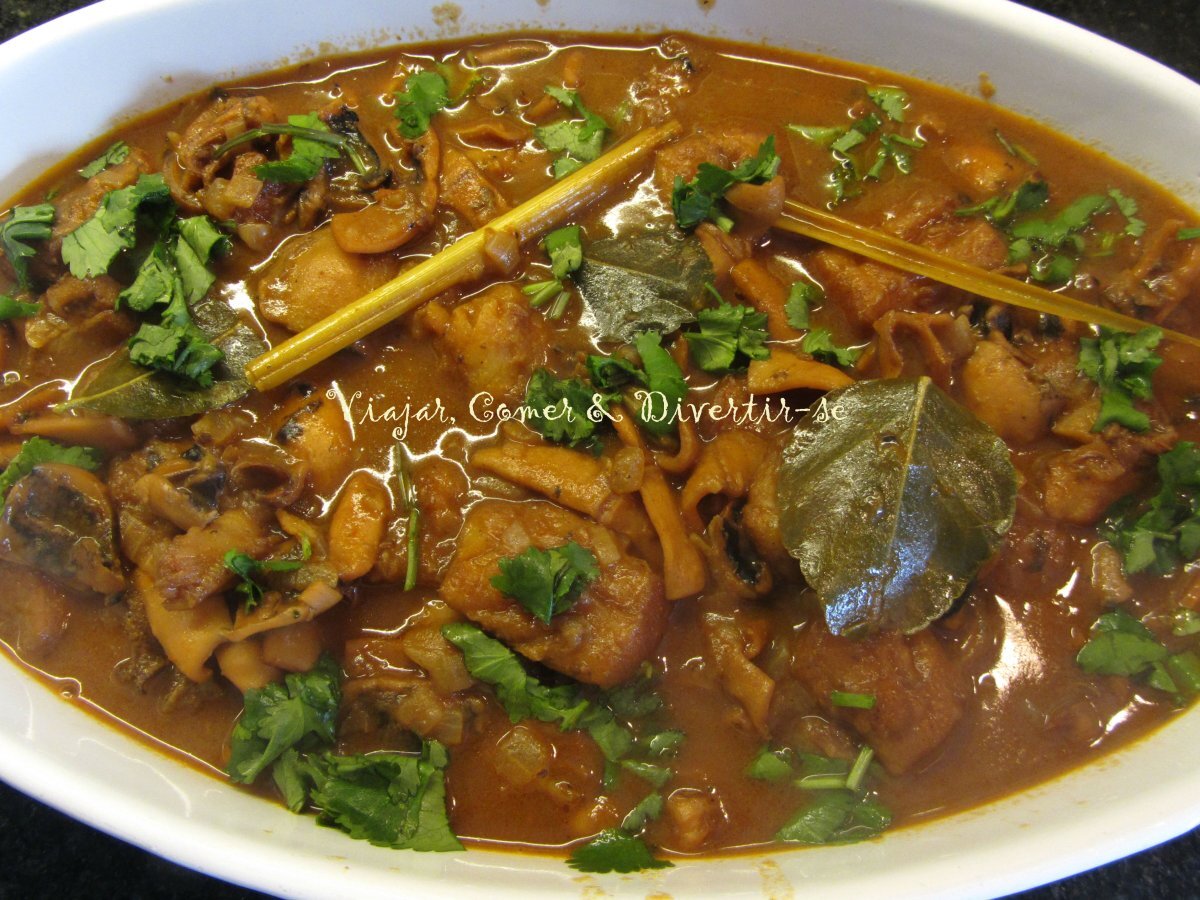 Caril Tailandês de Peixe