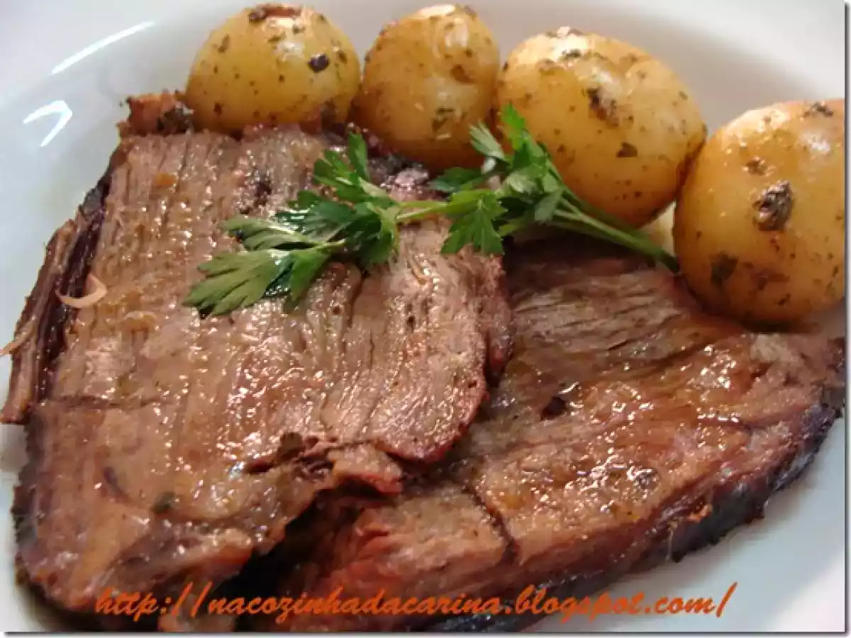 Carne Assada com Manteiga de Mostarda