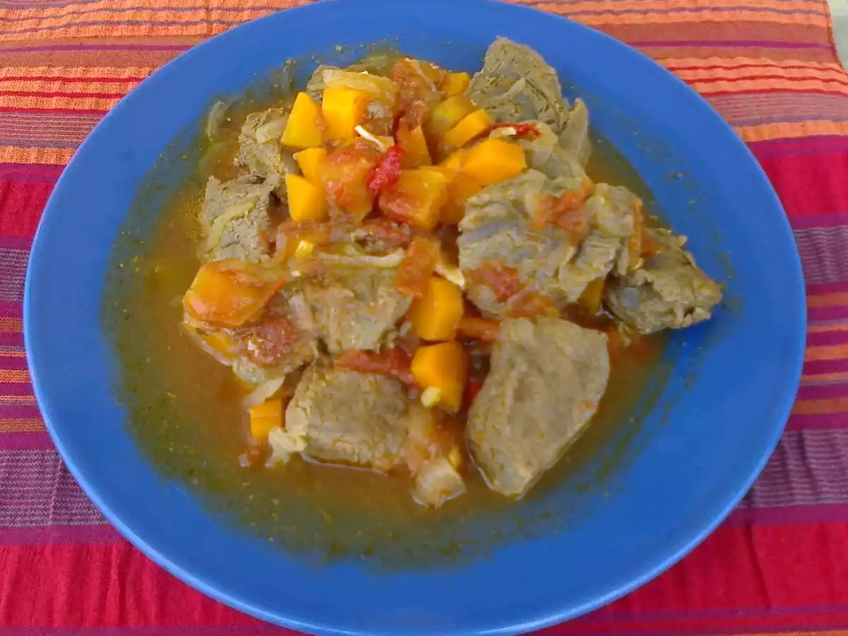 Carne de Vaca Guisada