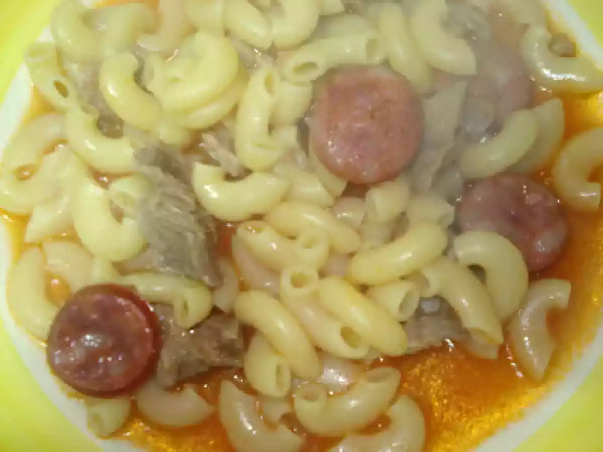 CARNE DE VACA GUIZADA COM MASSA E CHOURIÇO... - foto 2