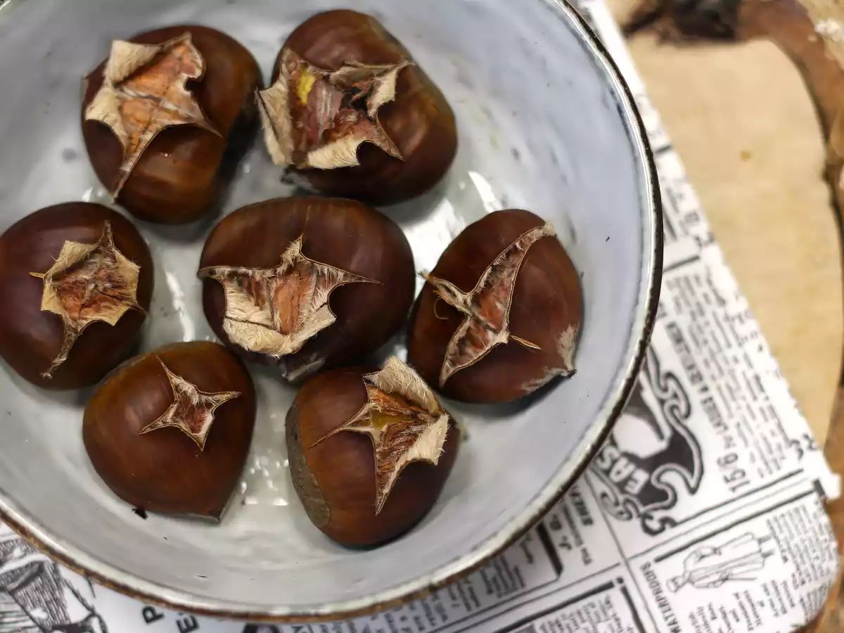 Castanhas cozidas no microondas, prontas em 7 minutos