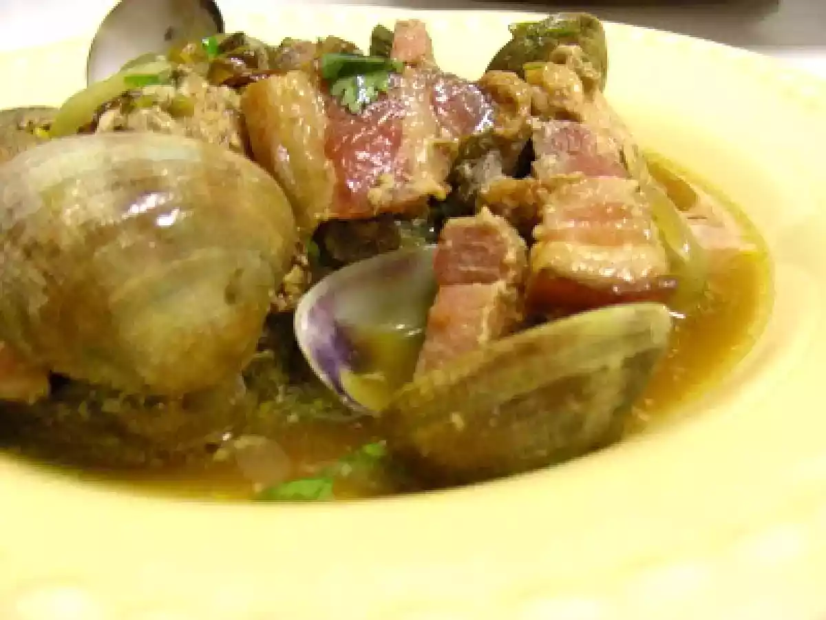 Cataplana de Carne de Porco com Amêijoas - foto 4
