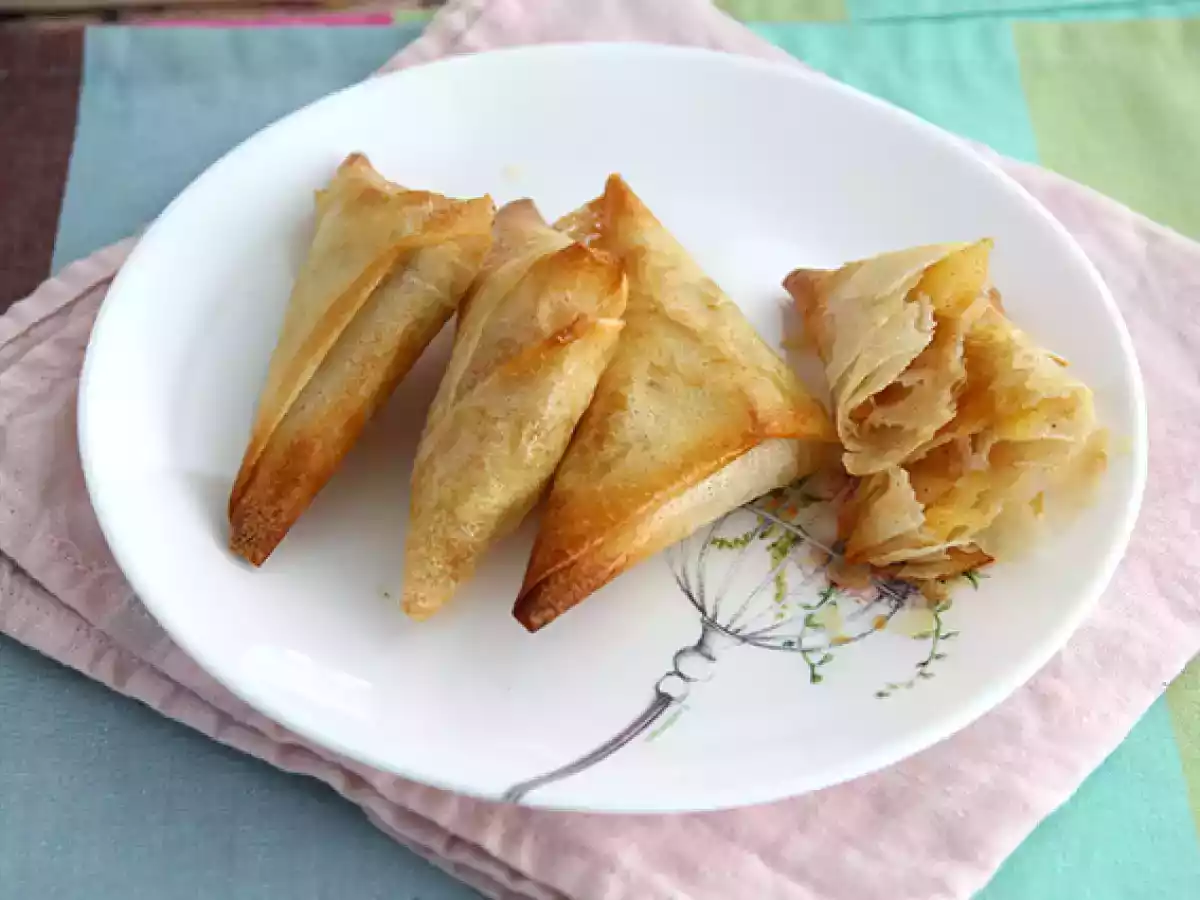 Chamuça de maçã e canela (versão doce)