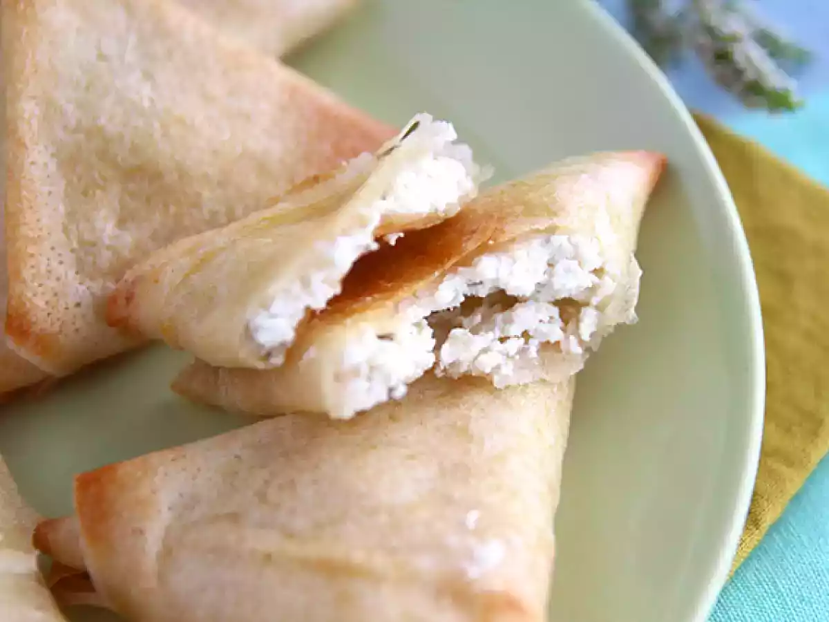 Chamuças de queijo de cabra e mel - foto 4