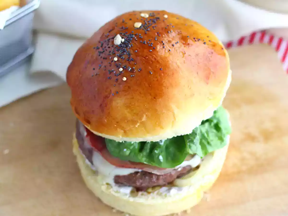 Cheeseburger (queijo raclette e presunto) - foto 3