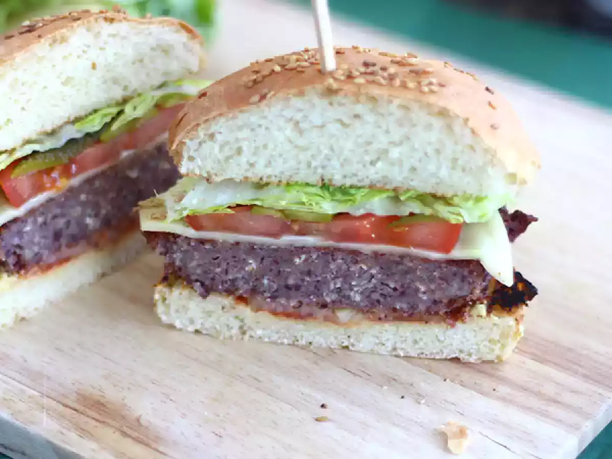 Cheeseburger vegetariano de feijão vermelho - foto 3