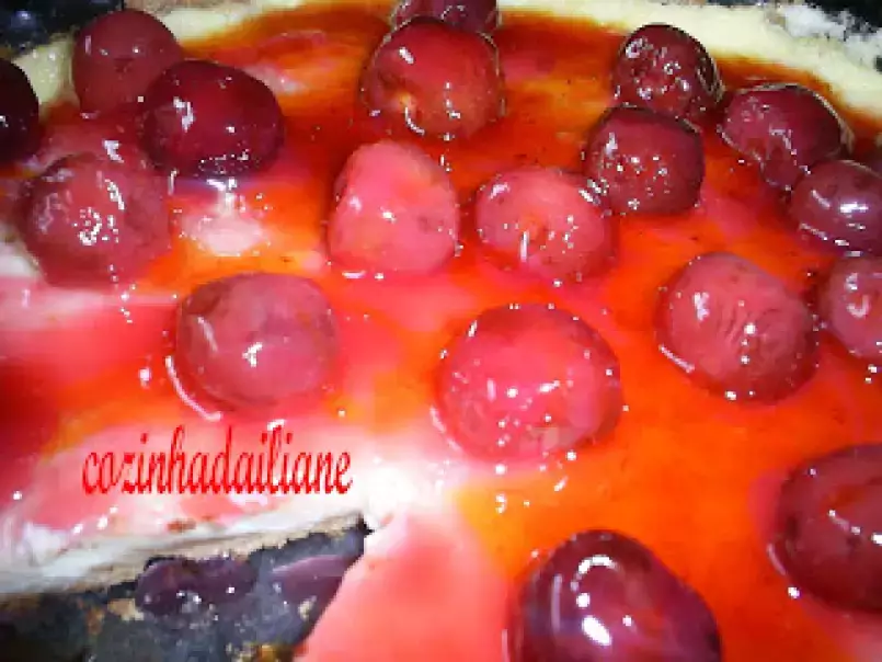 Cheesecake com calda de cereja - foto 2