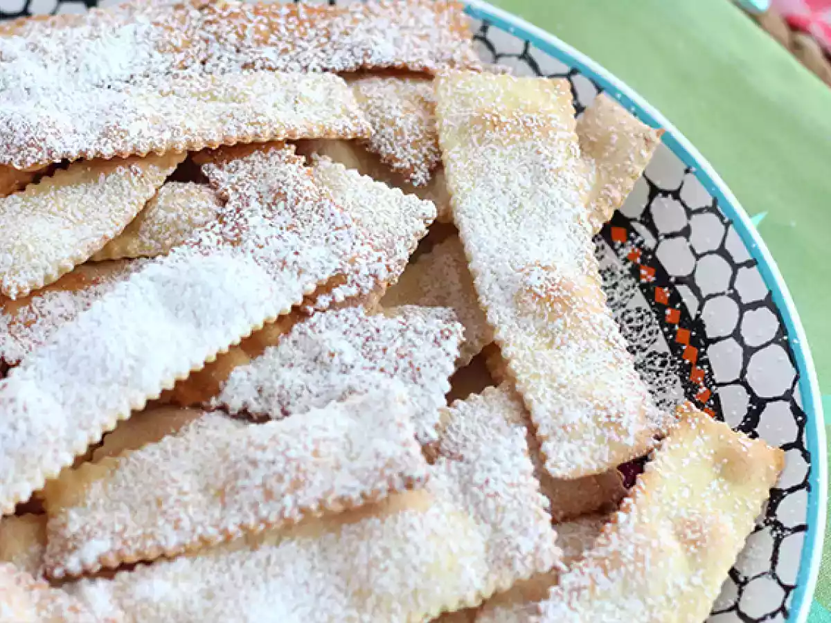 Chiacchiere, Bolinhos de carnaval italiano - foto 2