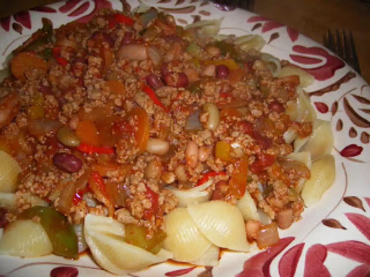 Chilli con Carne de Quorn com Massa de Conchas (tambem pode ser soja)