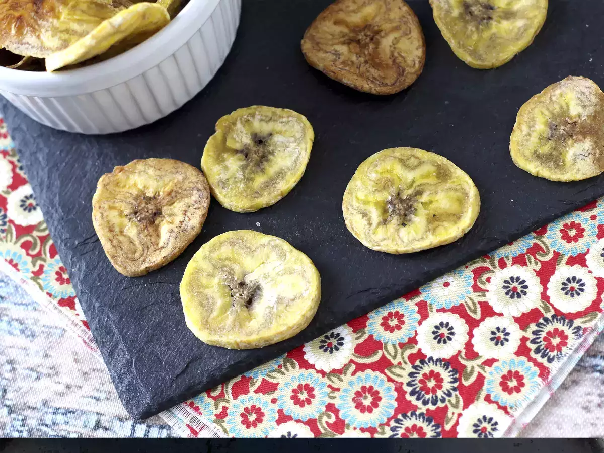 Chips de banana-da-terra assados no forno, muito mais saudáveis - foto 3