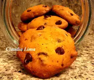 Chocolate chip cookies
