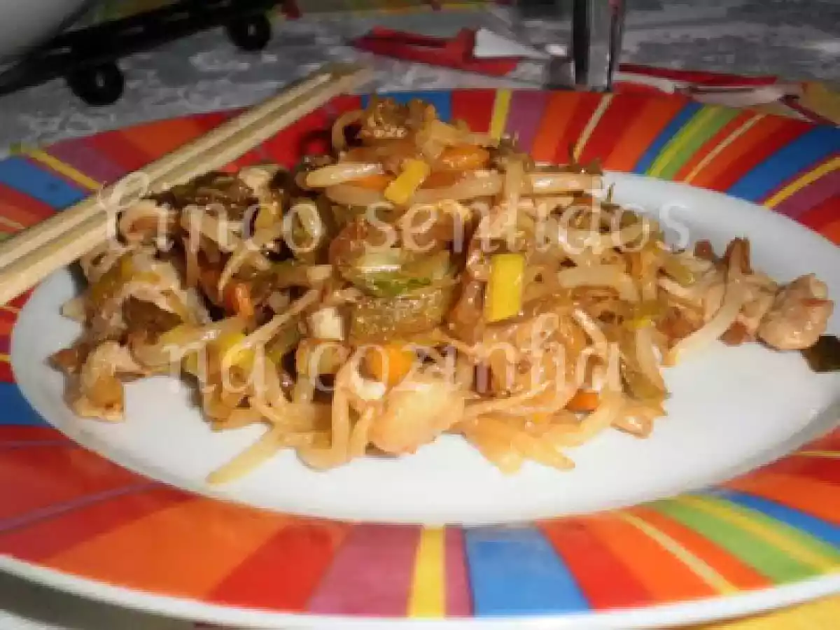 Chop suey de porco