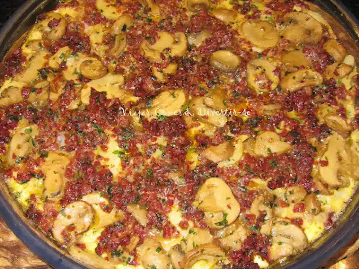 Chouriço com Ovos no Forno