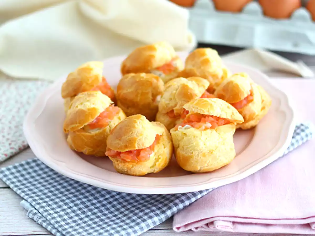 Choux com salmão defumado - foto 3