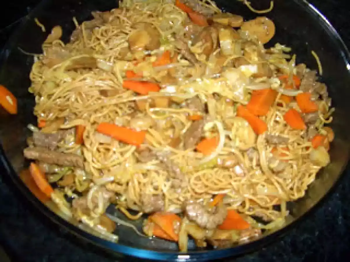 CHOW MEIN