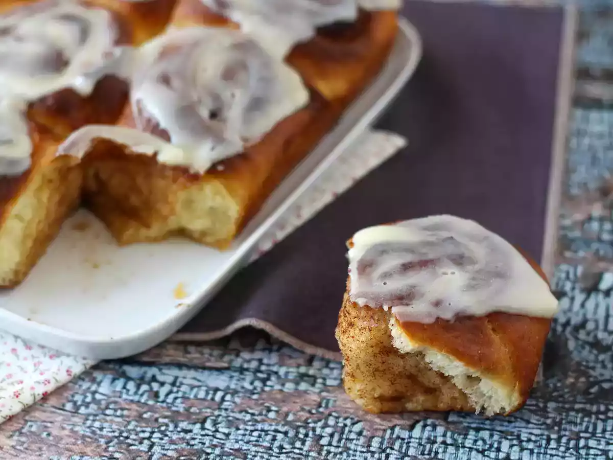 Cinnamon rolls, os rolinhos de canela com glacê americano - foto 4