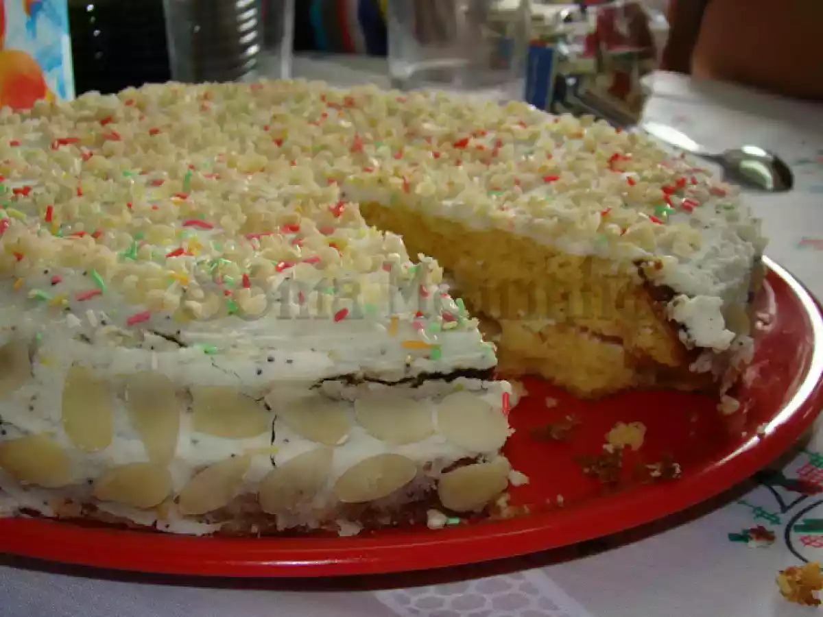Cobertura de Mascarpone, Limão e Sementes de Papoila ( Bolo de Aniversário ) - foto 3