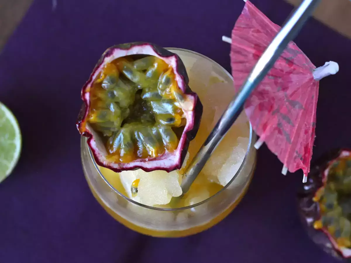 Cocktail de granita de gim e maracujá, a bebida refrescante do verão! - foto 3